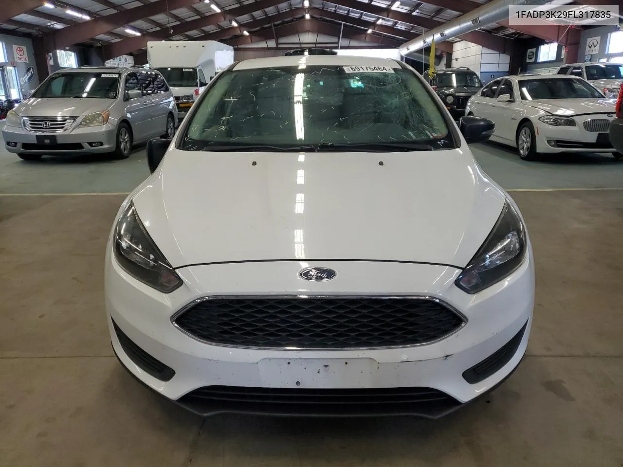 1FADP3K29FL317835 2015 Ford Focus Se