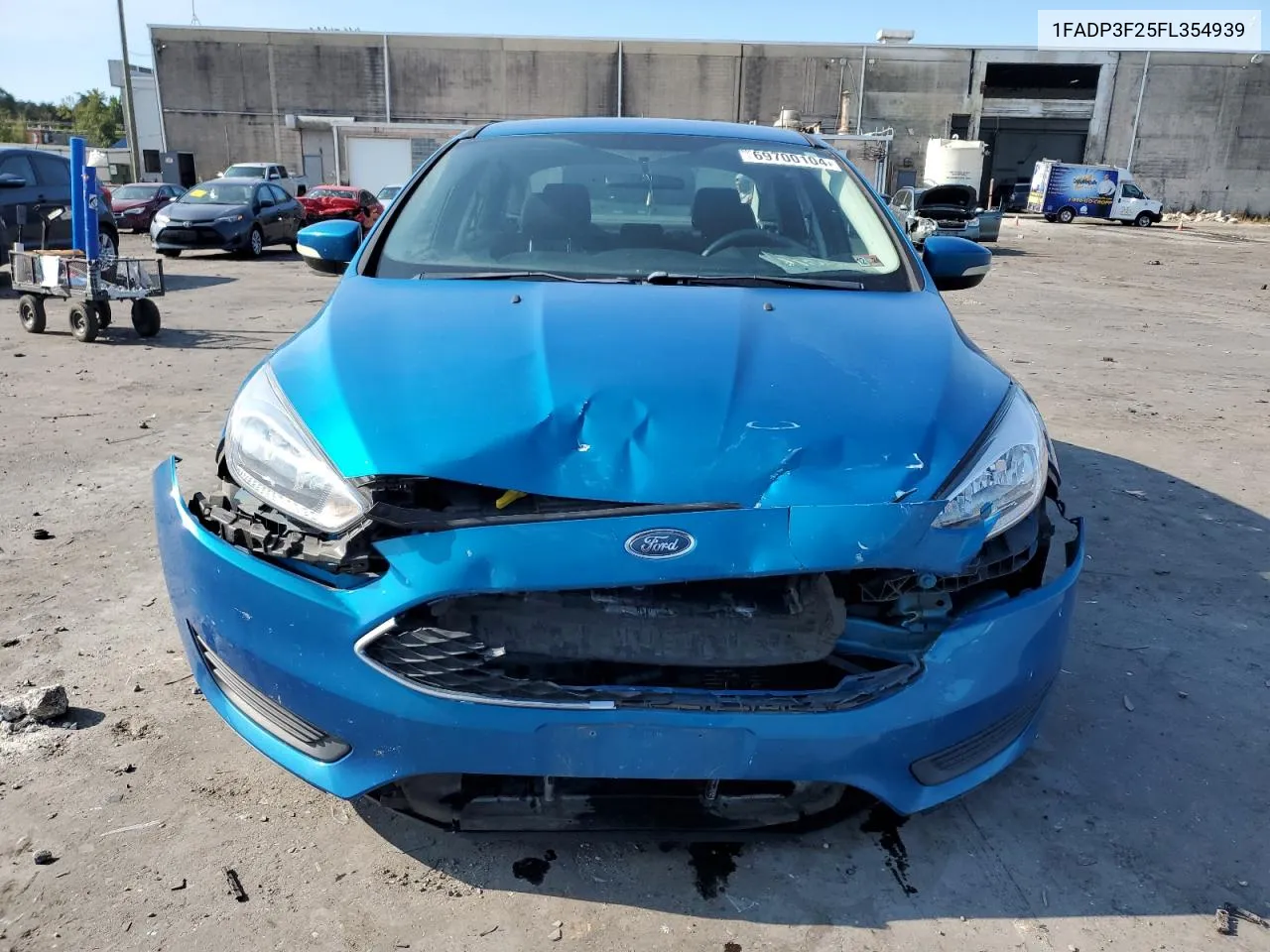 2015 Ford Focus Se VIN: 1FADP3F25FL354939 Lot: 69700104