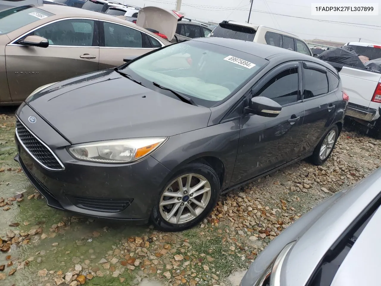 2015 Ford Focus Se VIN: 1FADP3K27FL307899 Lot: 69975894