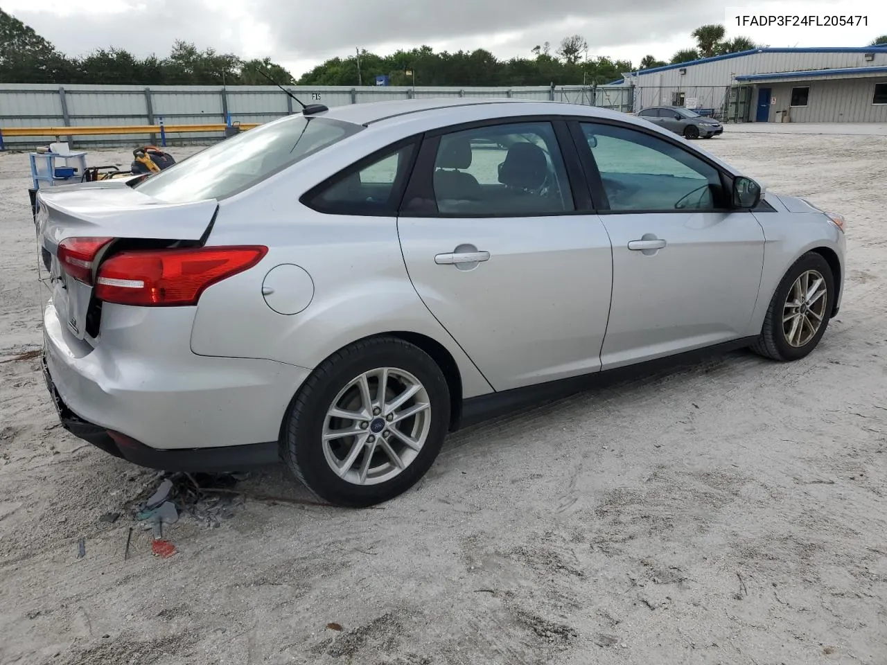 2015 Ford Focus Se VIN: 1FADP3F24FL205471 Lot: 70207944