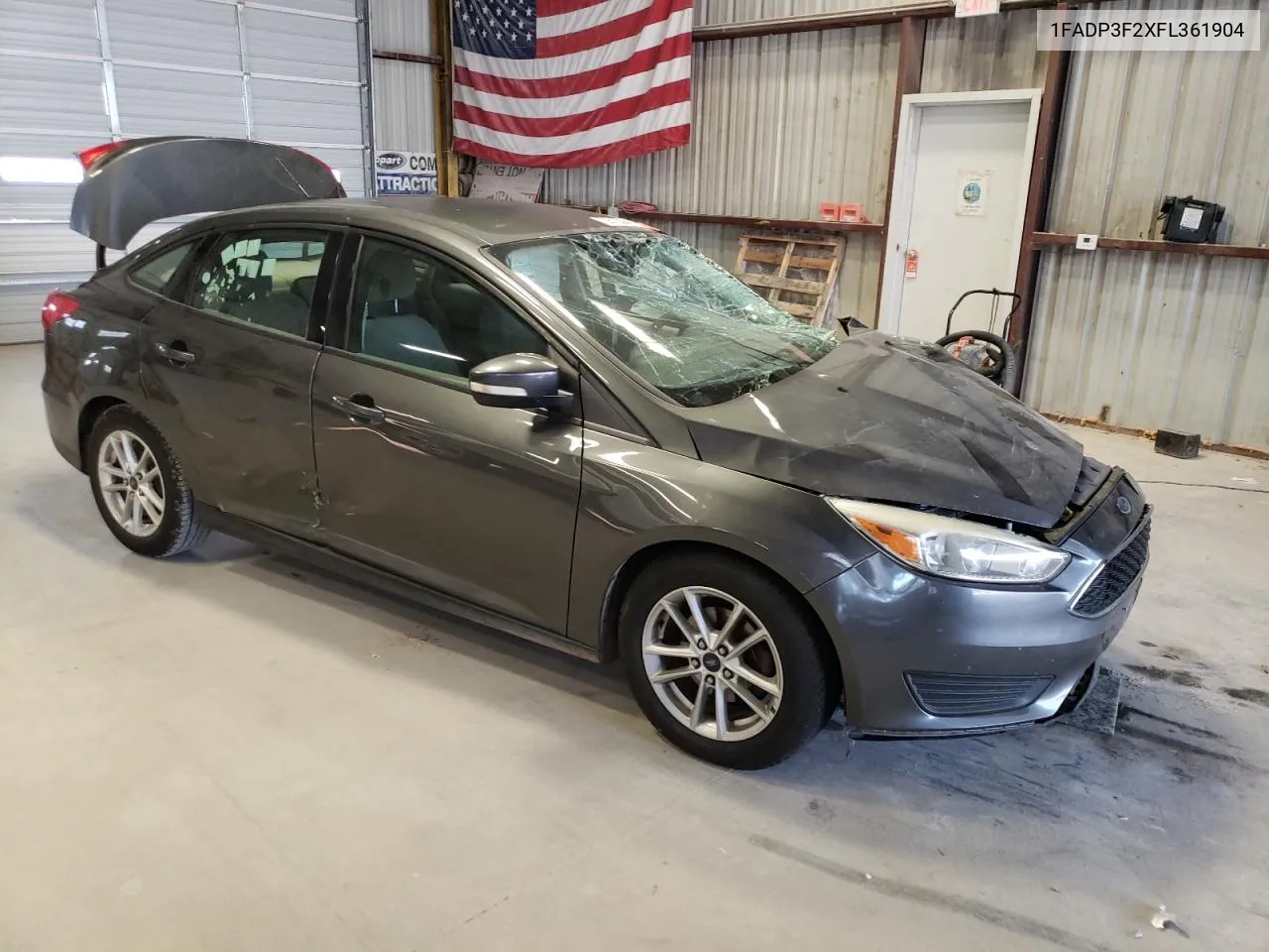 2015 Ford Focus Se VIN: 1FADP3F2XFL361904 Lot: 70515584