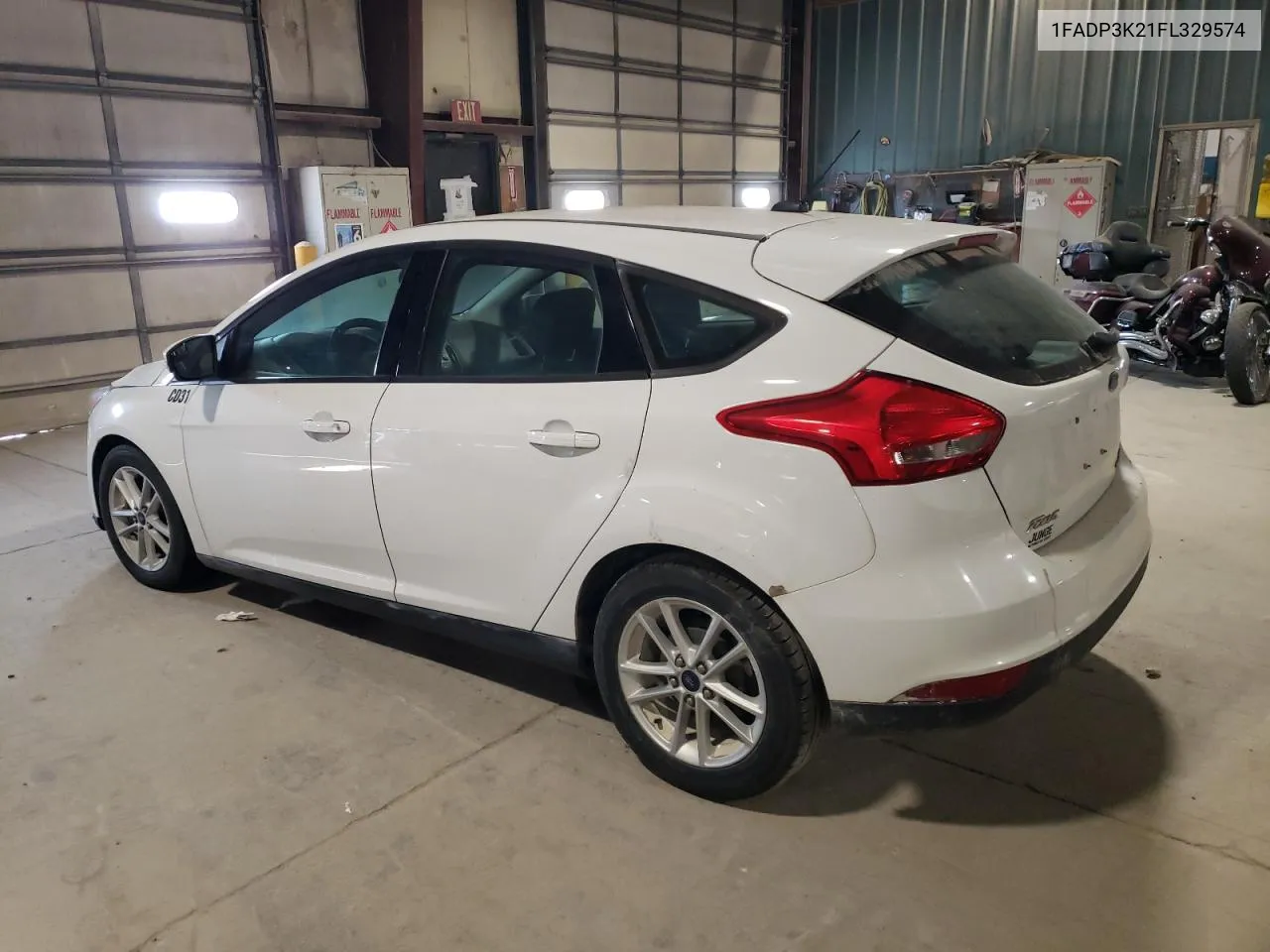 2015 Ford Focus Se VIN: 1FADP3K21FL329574 Lot: 70899994