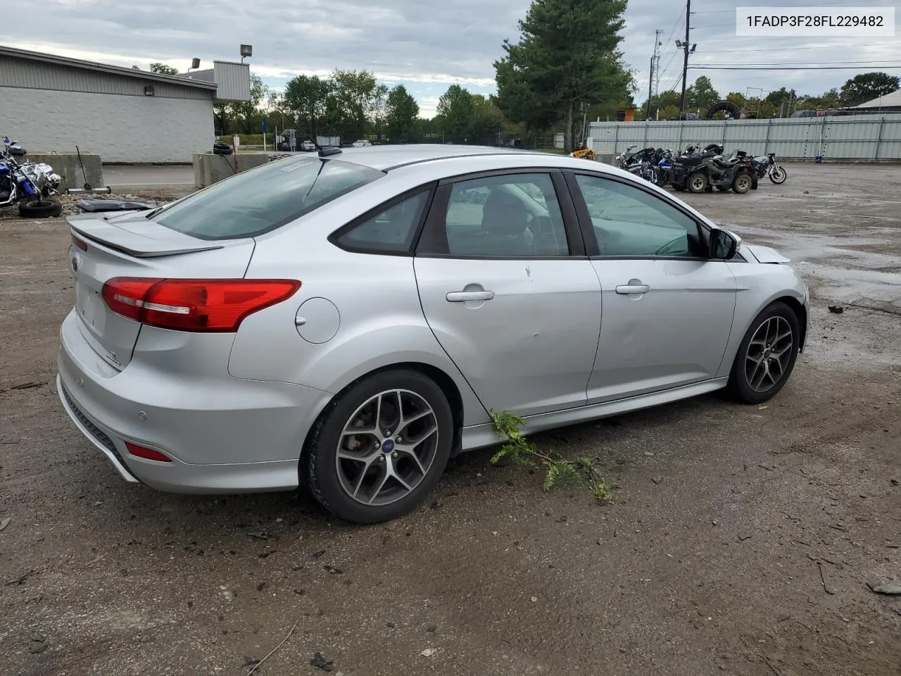 2015 Ford Focus Se VIN: 1FADP3F28FL229482 Lot: 71577204