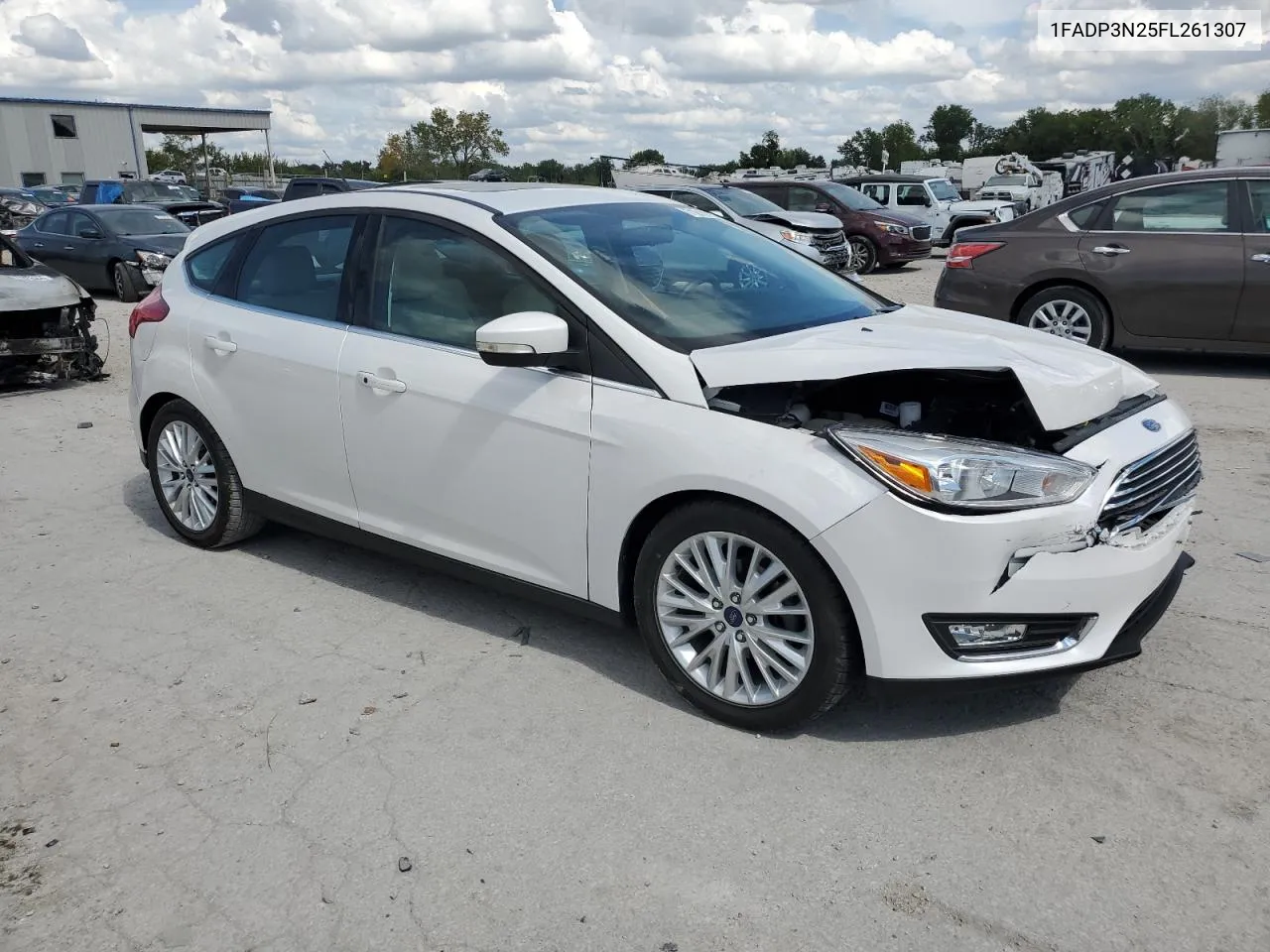 2015 Ford Focus Titanium VIN: 1FADP3N25FL261307 Lot: 71816764