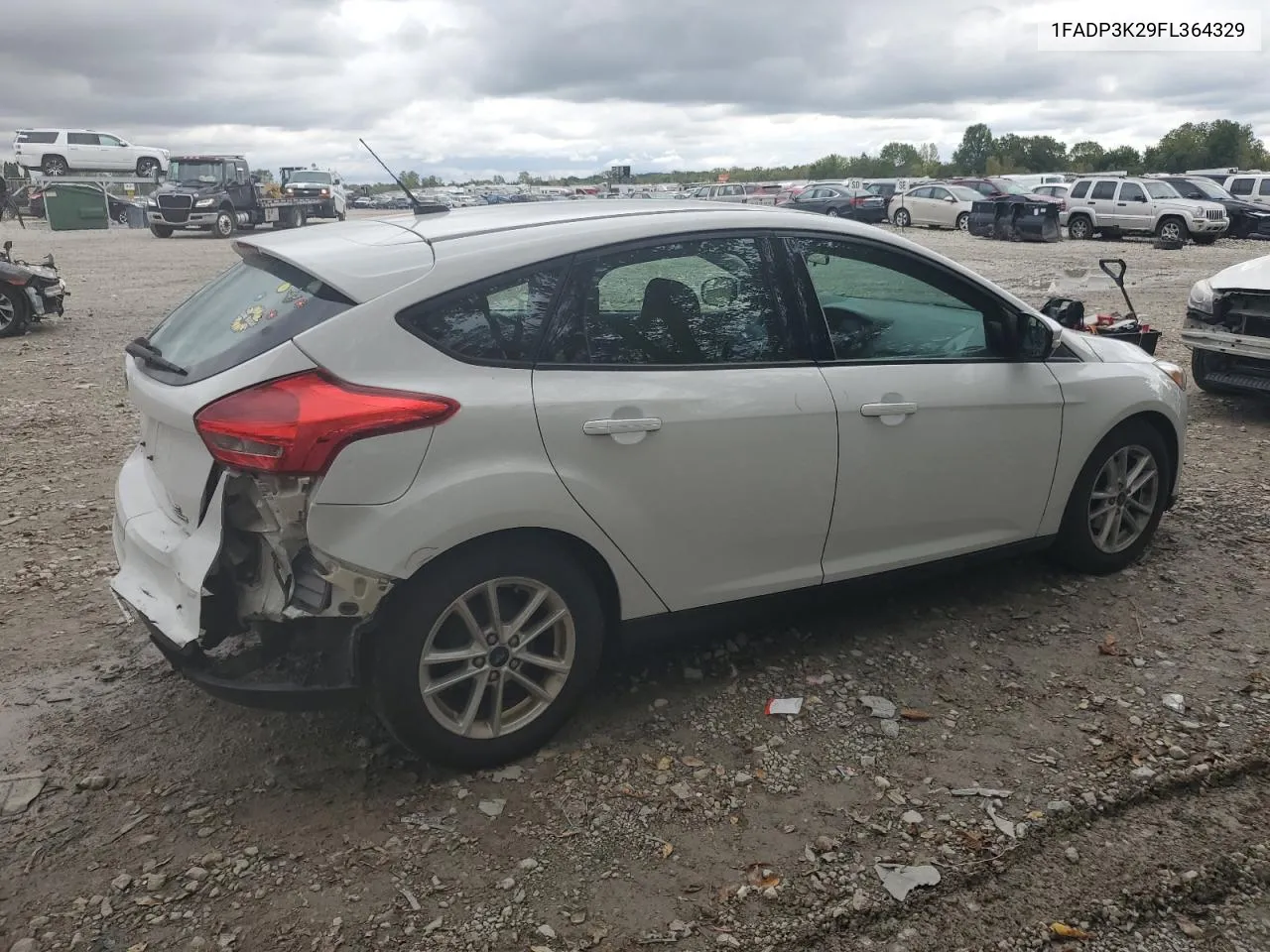 2015 Ford Focus Se VIN: 1FADP3K29FL364329 Lot: 72752354