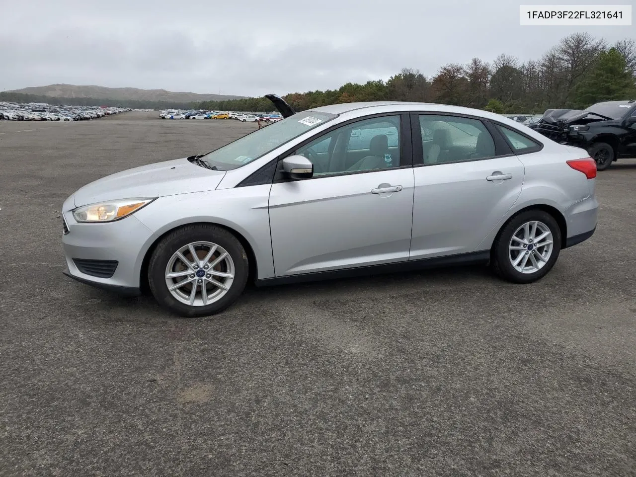 2015 Ford Focus Se VIN: 1FADP3F22FL321641 Lot: 72897024