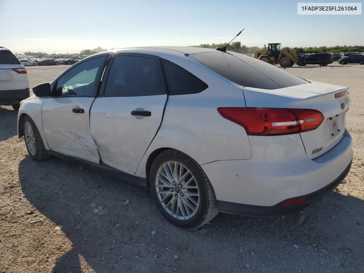 2015 Ford Focus S VIN: 1FADP3E25FL261064 Lot: 73133004