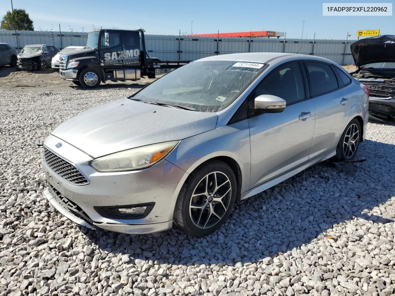 2015 Ford Focus Se VIN: 1FADP3F2XFL220962 Lot: 73211944