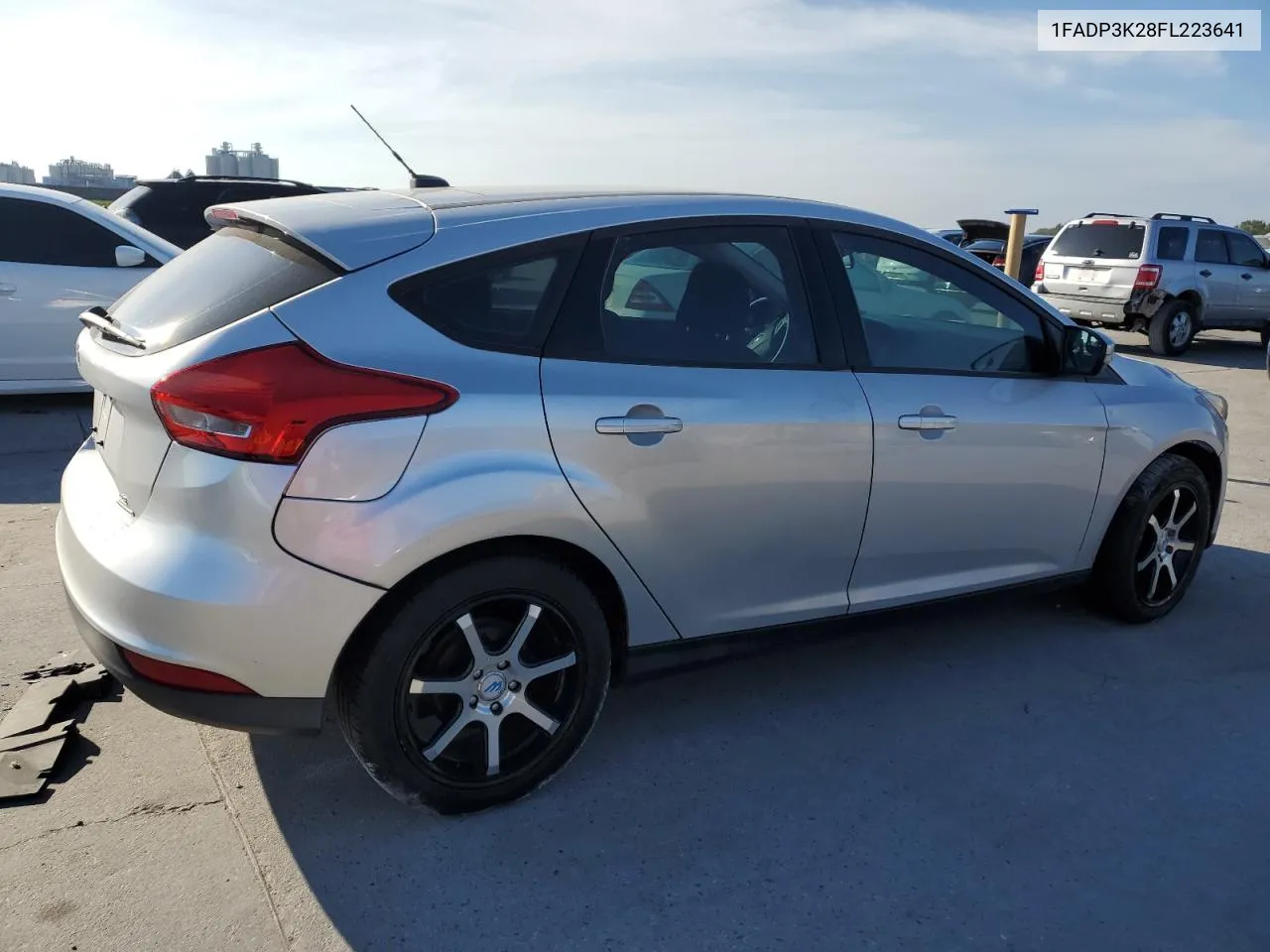 2015 Ford Focus Se VIN: 1FADP3K28FL223641 Lot: 73288054