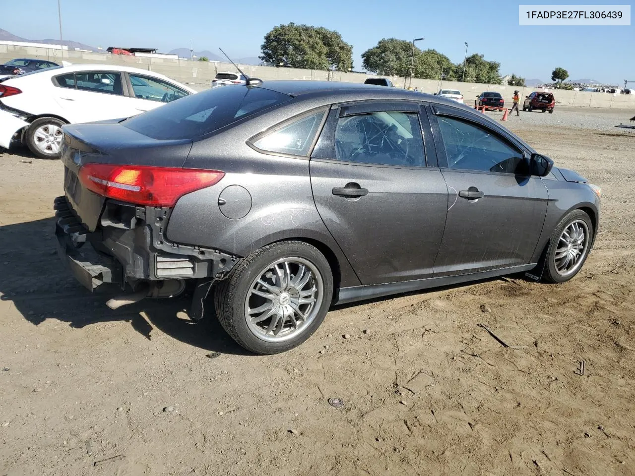 2015 Ford Focus S VIN: 1FADP3E27FL306439 Lot: 73401114