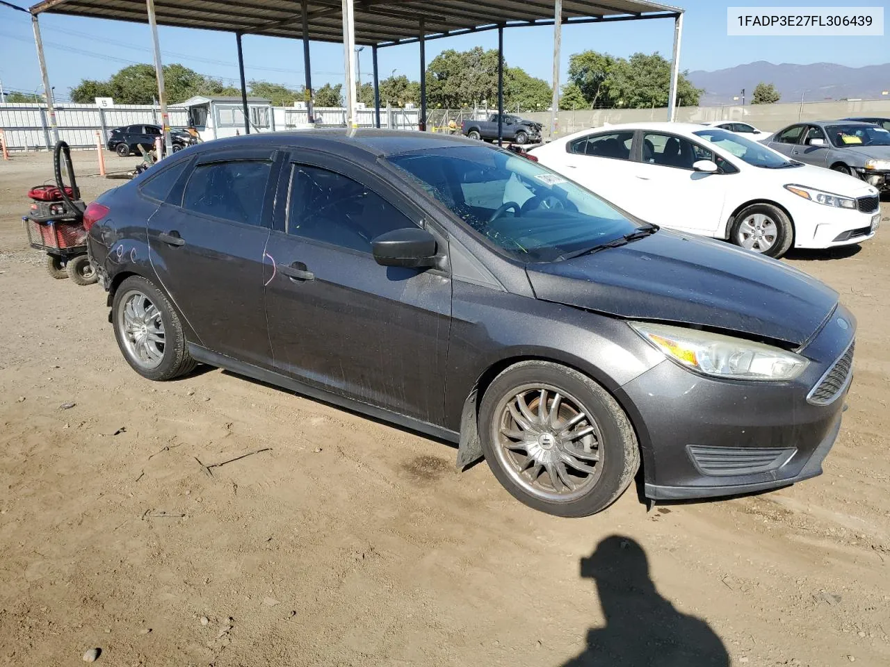 2015 Ford Focus S VIN: 1FADP3E27FL306439 Lot: 73401114