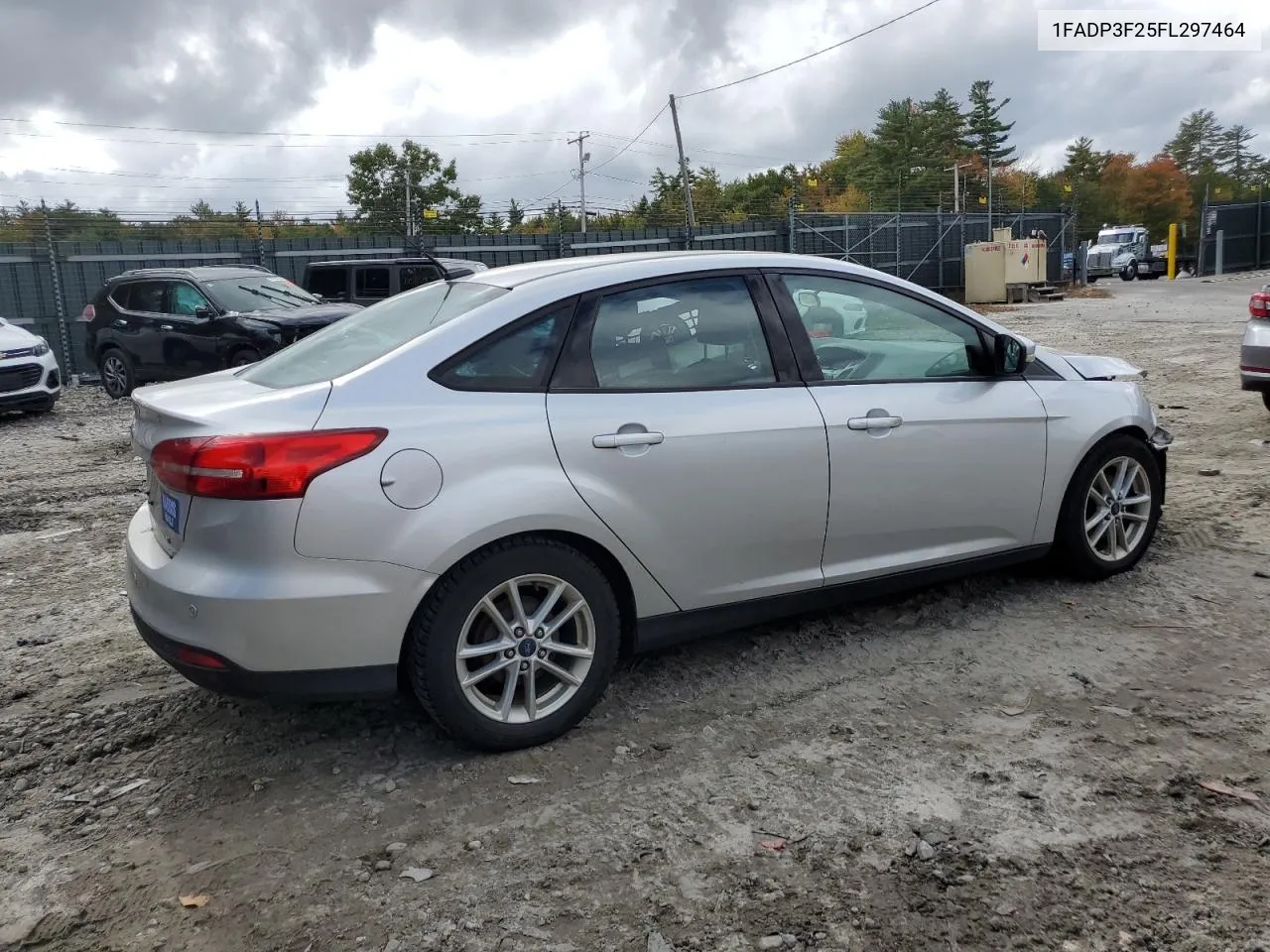 2015 Ford Focus Se VIN: 1FADP3F25FL297464 Lot: 73981864