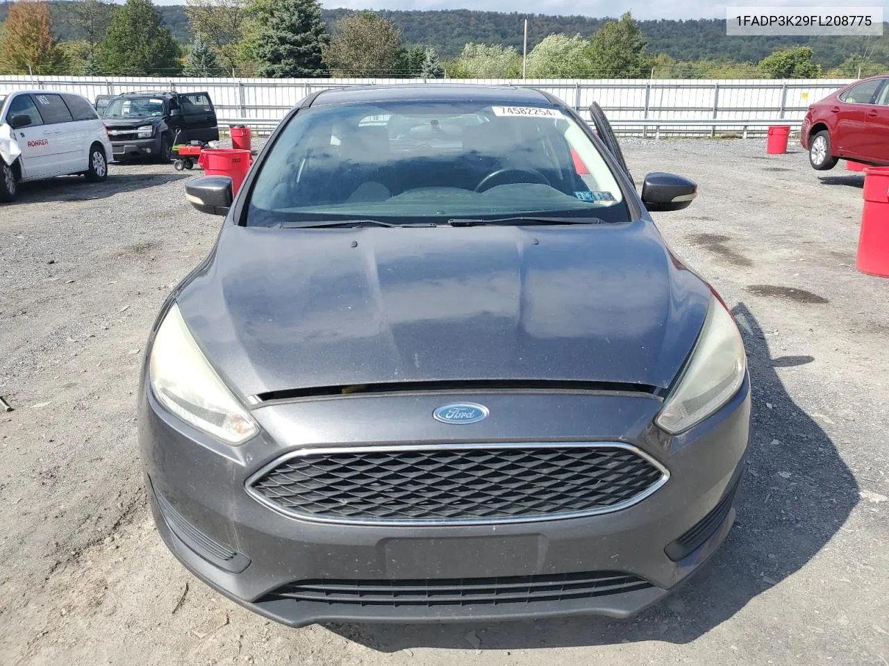 2015 Ford Focus Se VIN: 1FADP3K29FL208775 Lot: 74582254