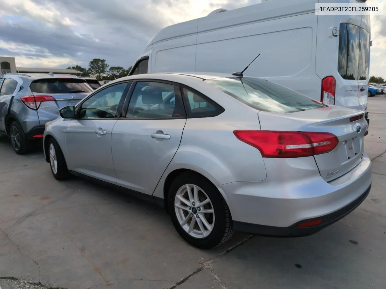 2015 Ford Focus Se VIN: 1FADP3F20FL259205 Lot: 74990434