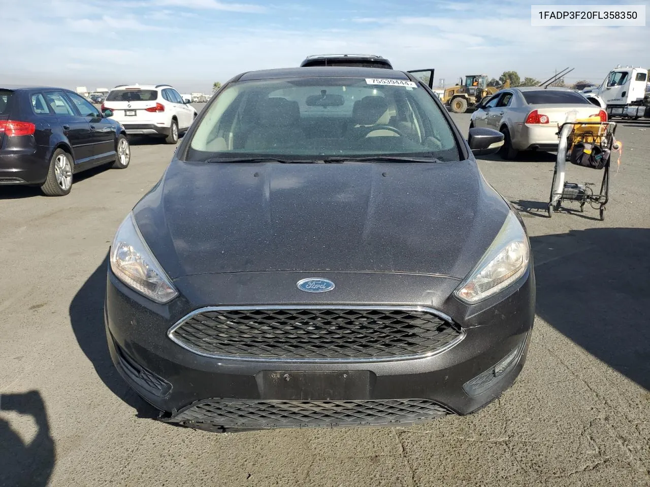 2015 Ford Focus Se VIN: 1FADP3F20FL358350 Lot: 75539444