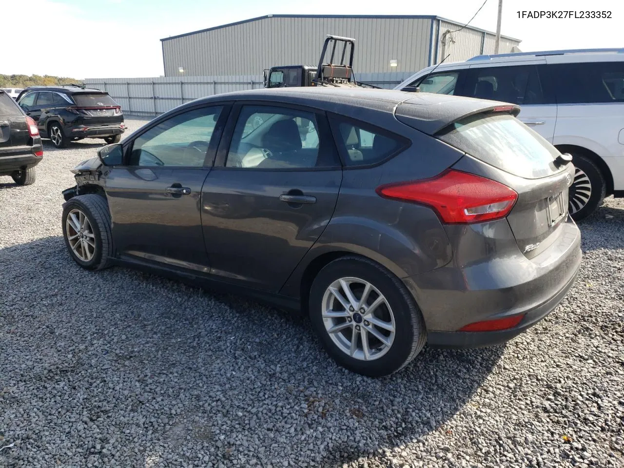 2015 Ford Focus Se VIN: 1FADP3K27FL233352 Lot: 75651474