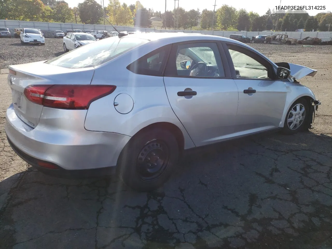 2015 Ford Focus S VIN: 1FADP3E26FL314225 Lot: 75705484