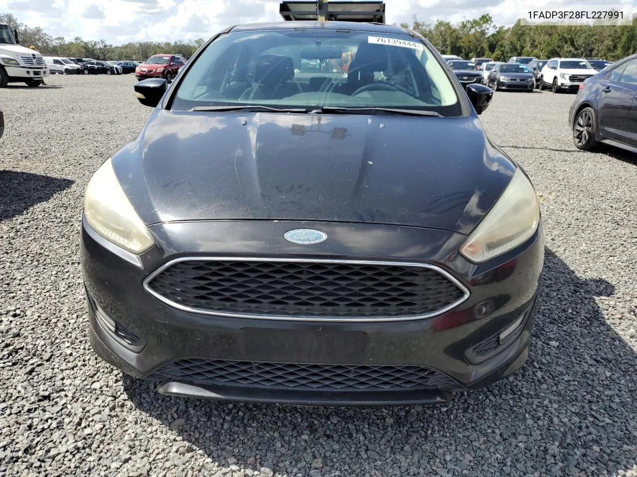 2015 Ford Focus Se VIN: 1FADP3F28FL227991 Lot: 76139444