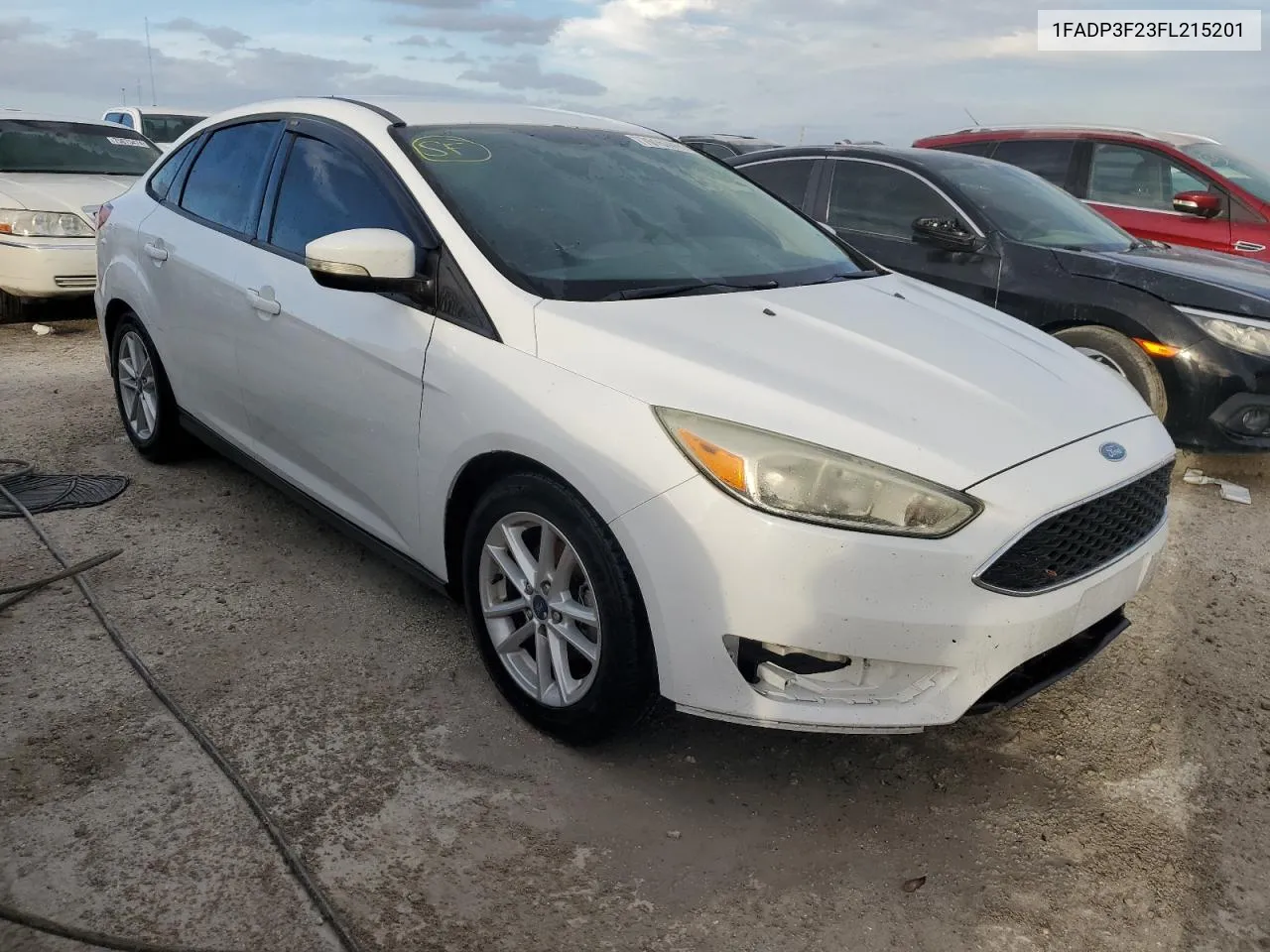 2015 Ford Focus Se VIN: 1FADP3F23FL215201 Lot: 76157074