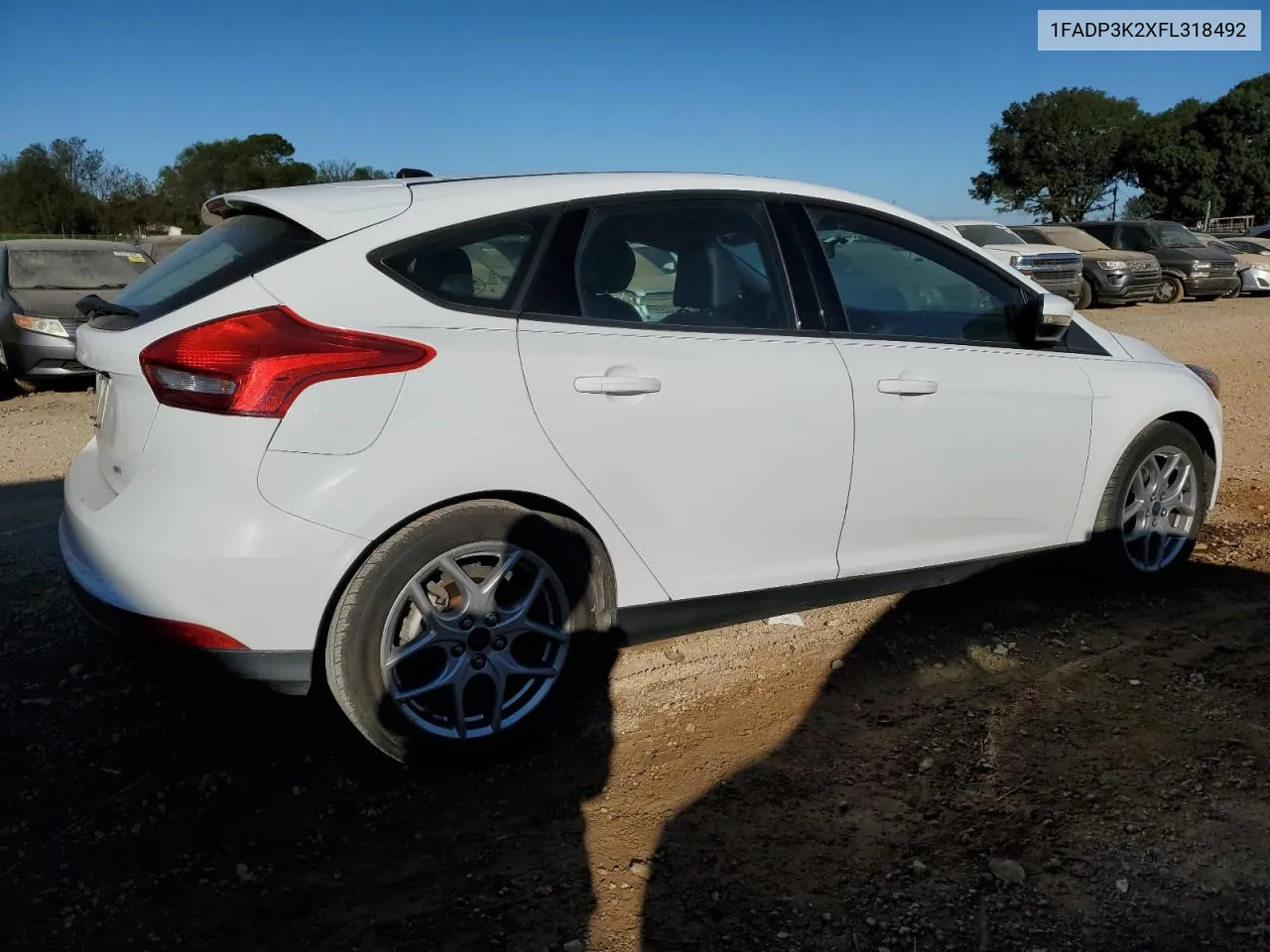 2015 Ford Focus Se VIN: 1FADP3K2XFL318492 Lot: 76332724