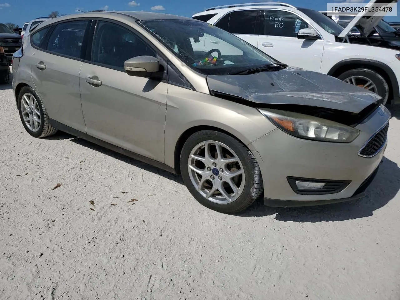 2015 Ford Focus Se VIN: 1FADP3K29FL354478 Lot: 77012394