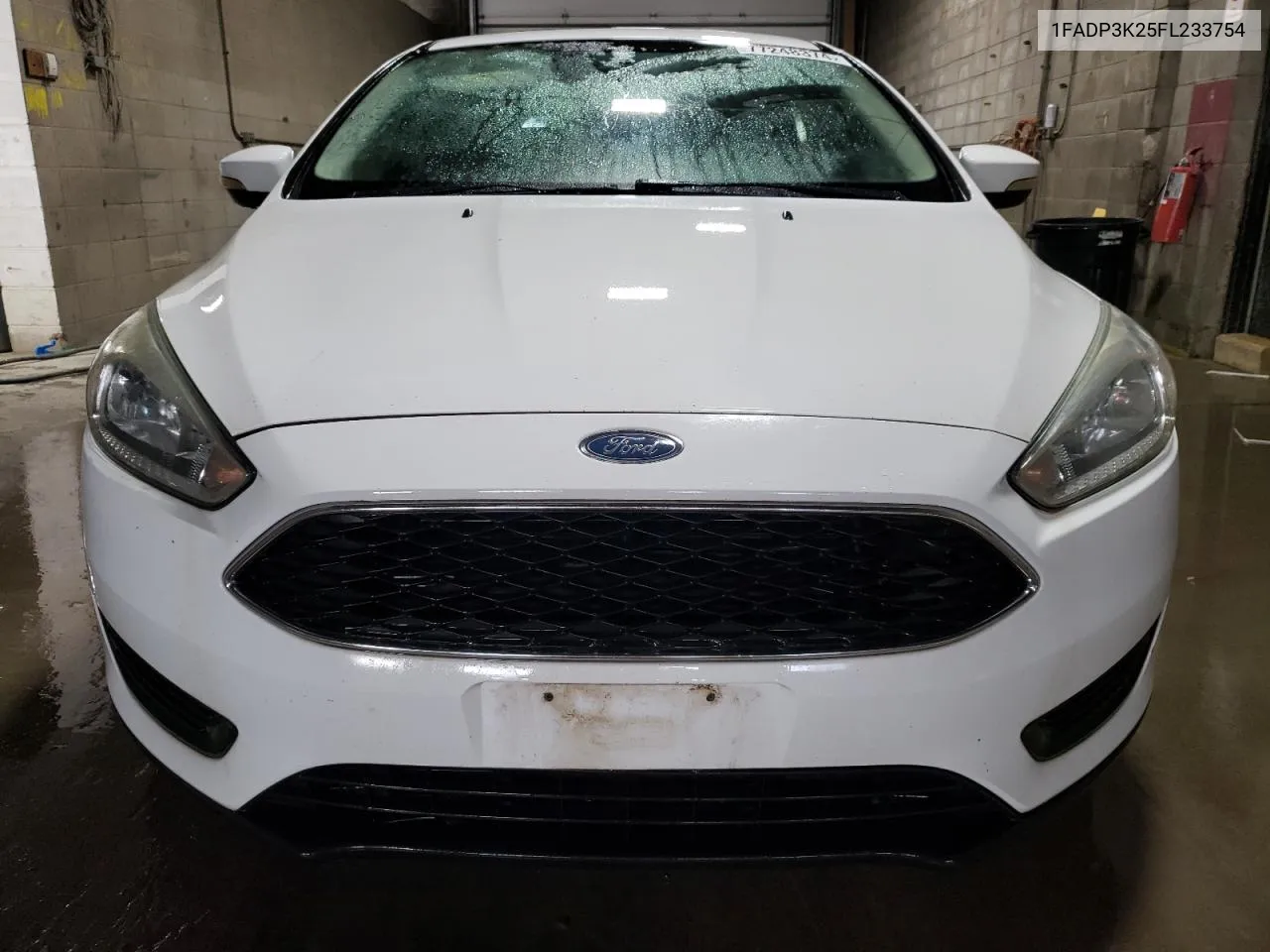 2015 Ford Focus Se VIN: 1FADP3K25FL233754 Lot: 77248374