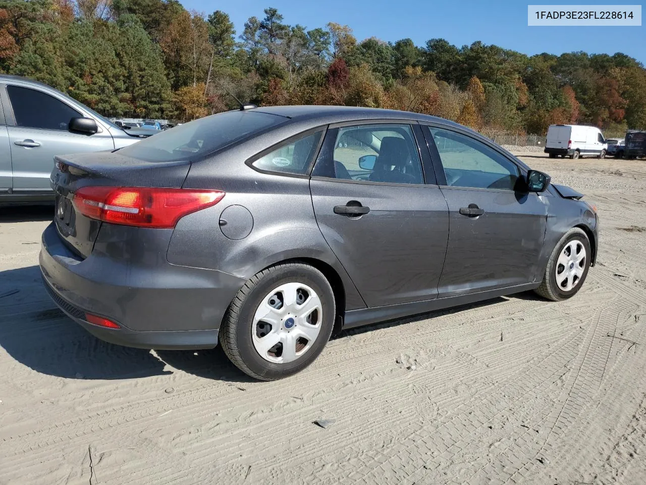 2015 Ford Focus S VIN: 1FADP3E23FL228614 Lot: 78214574