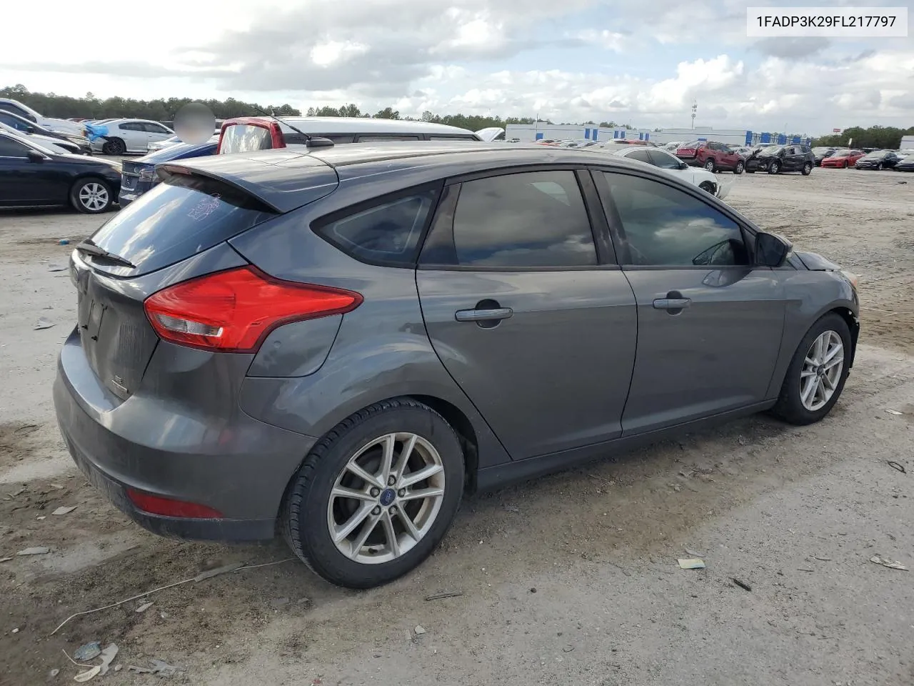 2015 Ford Focus Se VIN: 1FADP3K29FL217797 Lot: 79081874