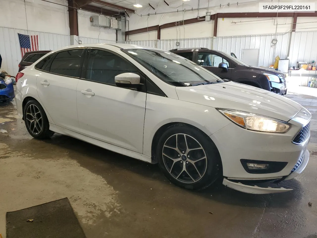 2015 Ford Focus Se VIN: 1FADP3F29FL220161 Lot: 79310974