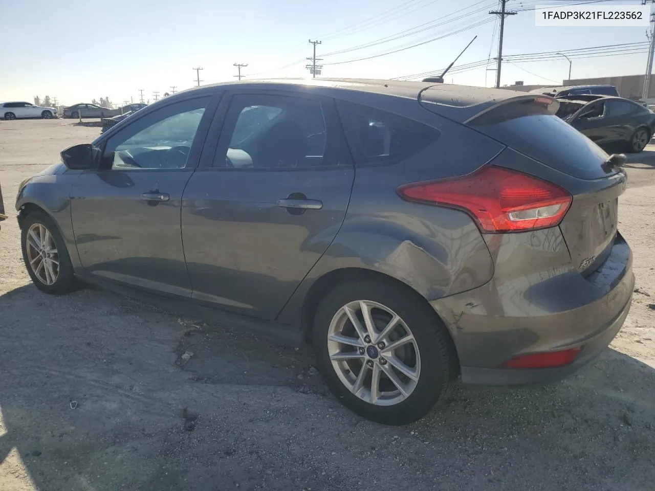 2015 Ford Focus Se VIN: 1FADP3K21FL223562 Lot: 79941464