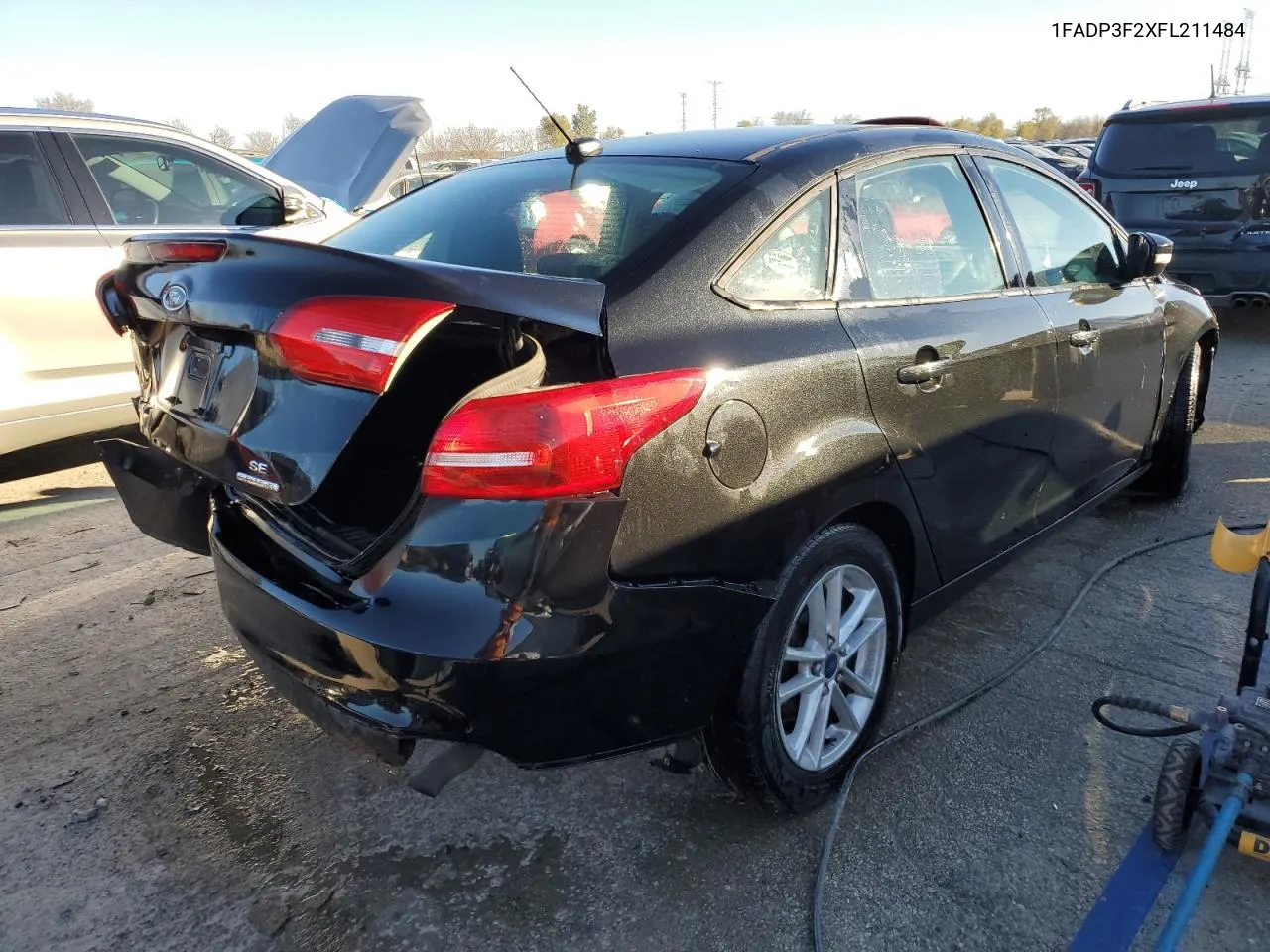 2015 Ford Focus Se VIN: 1FADP3F2XFL211484 Lot: 79964804