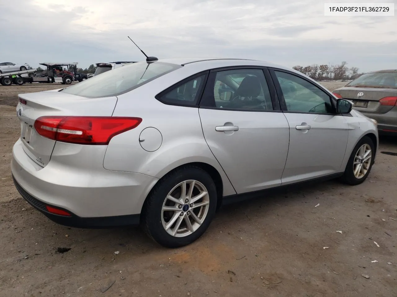 2015 Ford Focus Se VIN: 1FADP3F21FL362729 Lot: 80822754