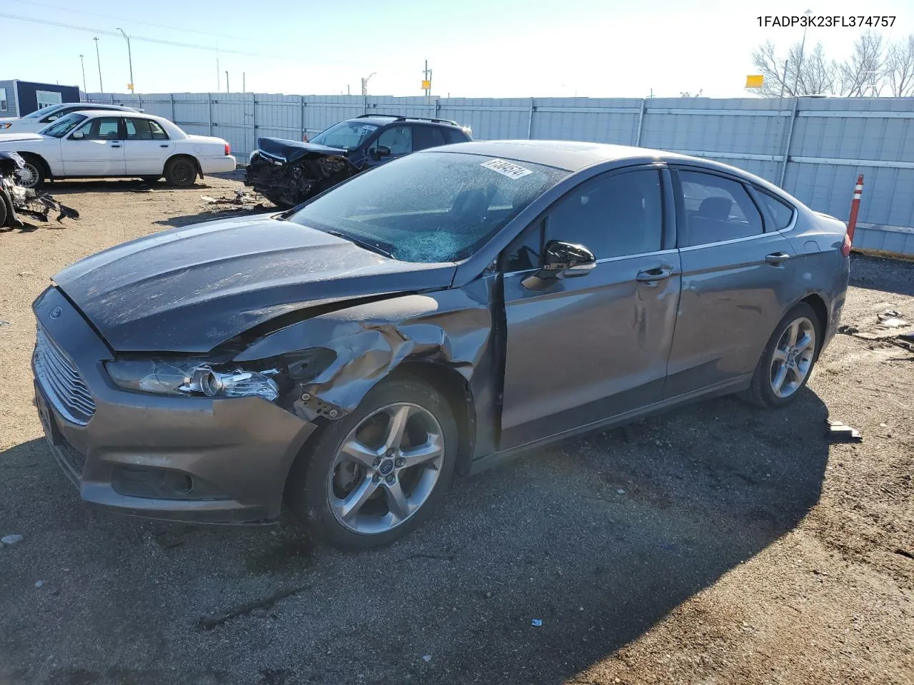 2015 Ford Focus Se VIN: 1FADP3K23FL374757 Lot: 81304574