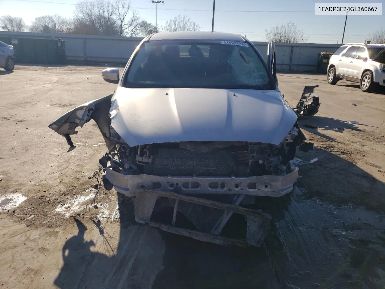 1FADP3F24GL360667 2016 Ford Focus Se