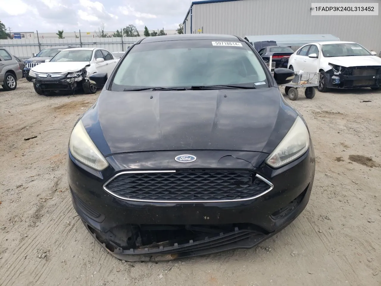 1FADP3K24GL313452 2016 Ford Focus Se