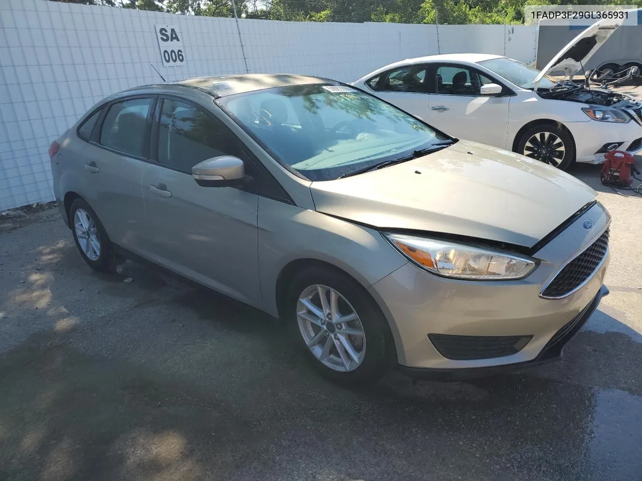 1FADP3F29GL365931 2016 Ford Focus Se