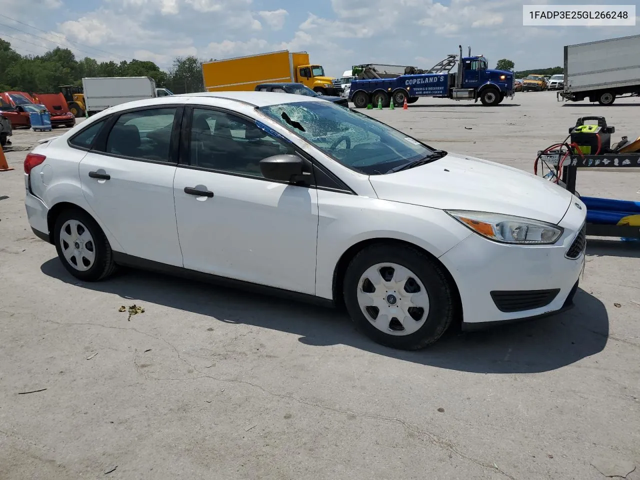 2016 Ford Focus S VIN: 1FADP3E25GL266248 Lot: 61396454