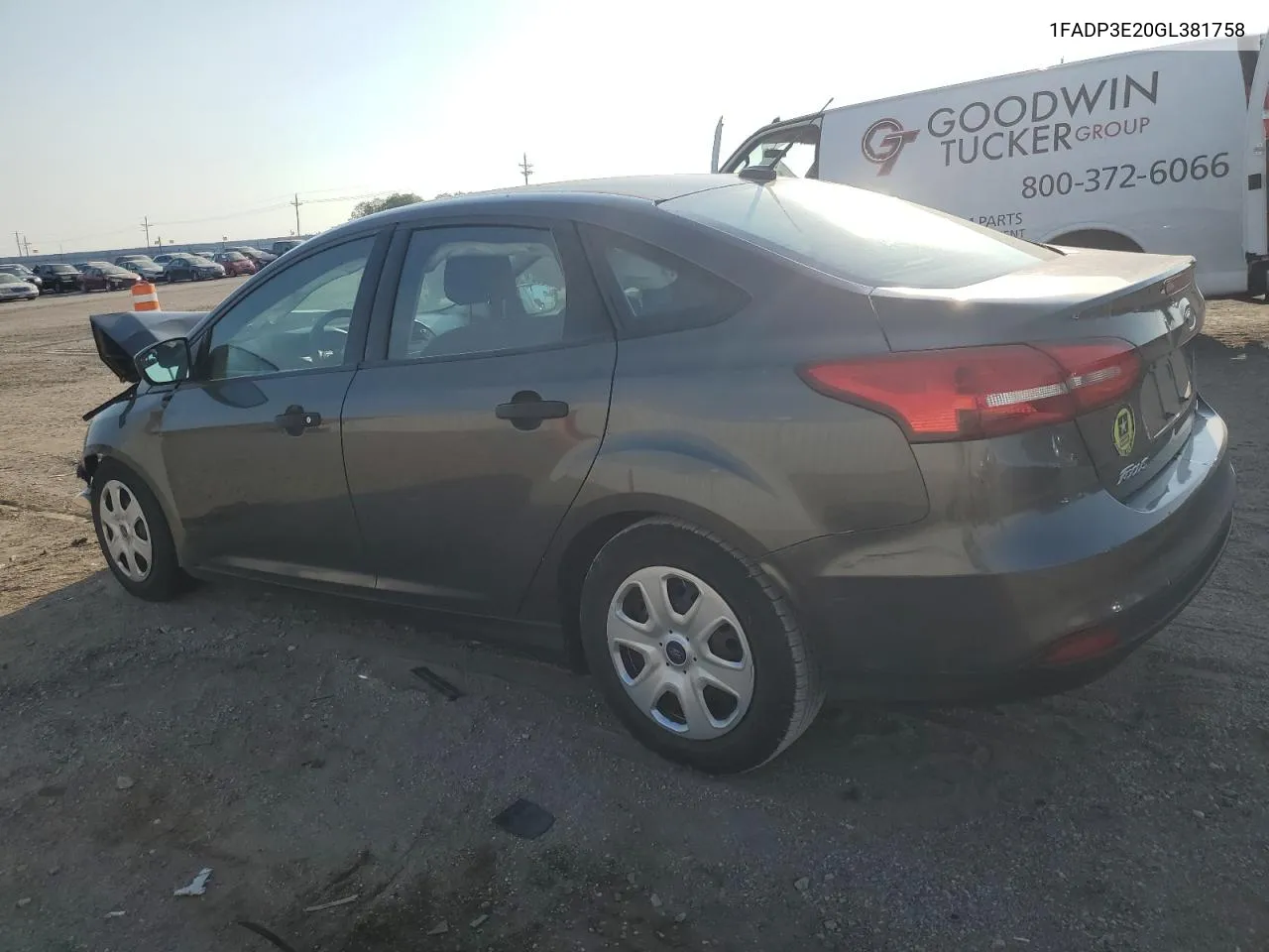 1FADP3E20GL381758 2016 Ford Focus S