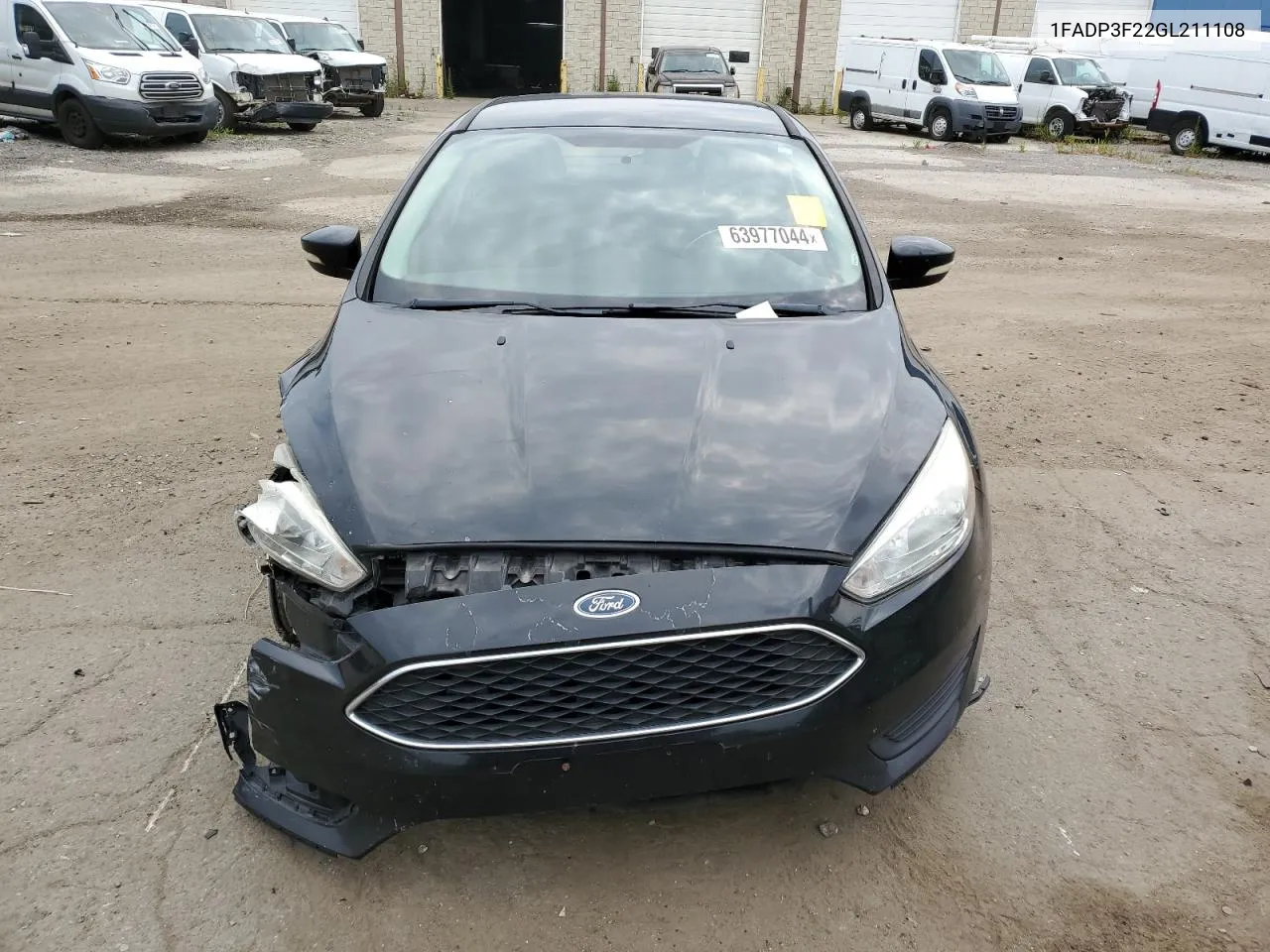 2016 Ford Focus Se VIN: 1FADP3F22GL211108 Lot: 63977044