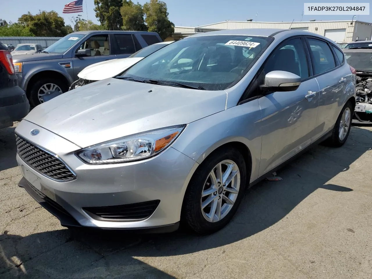 2016 Ford Focus Se VIN: 1FADP3K27GL294847 Lot: 64409624