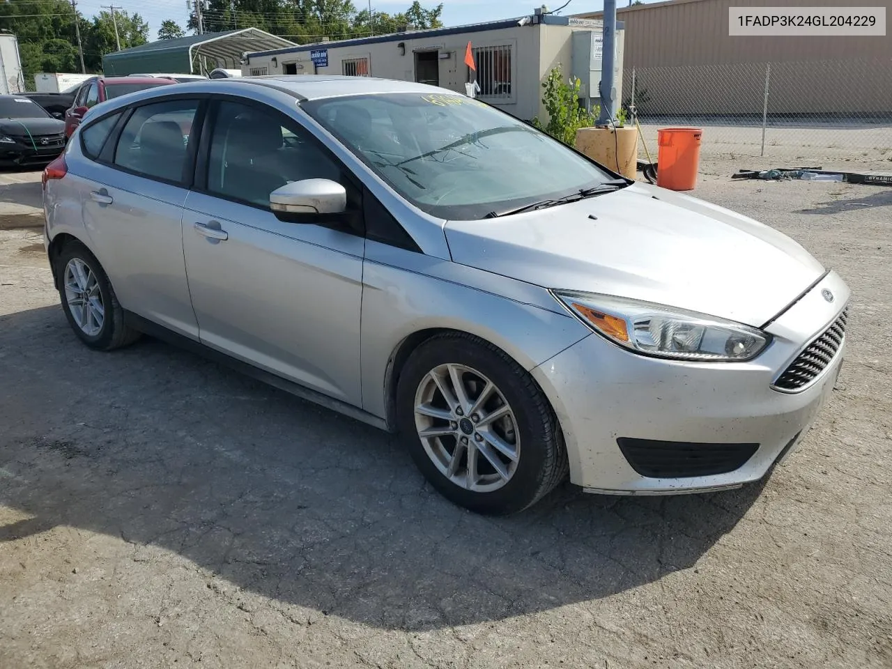 2016 Ford Focus Se VIN: 1FADP3K24GL204229 Lot: 67844224