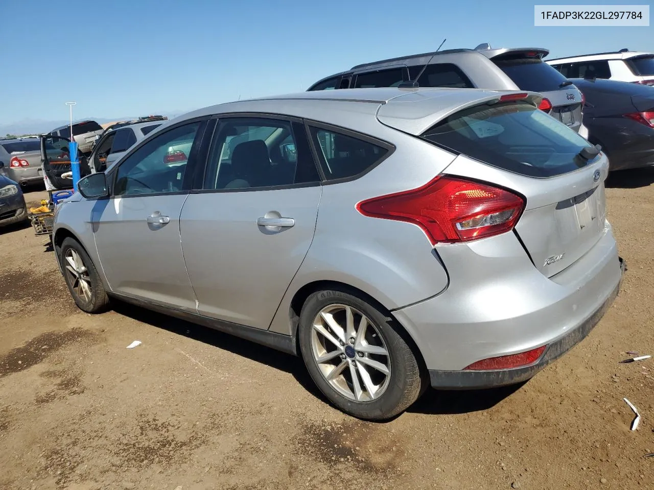 2016 Ford Focus Se VIN: 1FADP3K22GL297784 Lot: 68242254