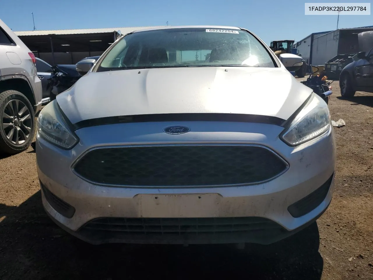 2016 Ford Focus Se VIN: 1FADP3K22GL297784 Lot: 68242254