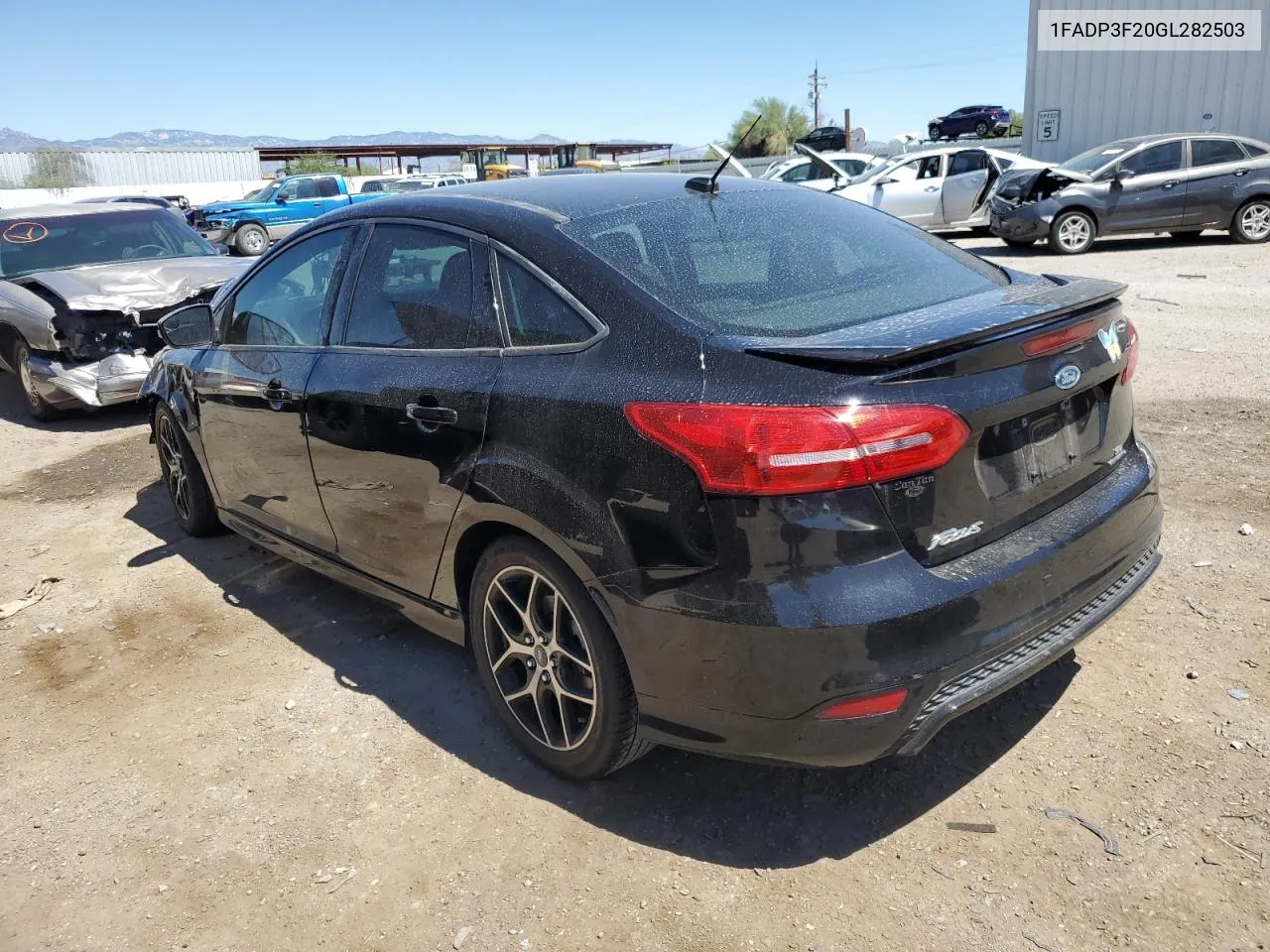 1FADP3F20GL282503 2016 Ford Focus Se