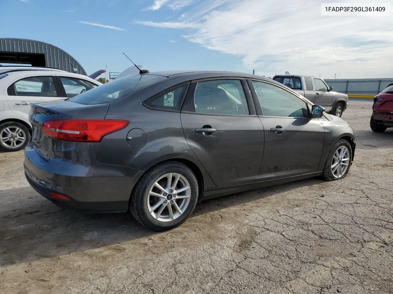 2016 Ford Focus Se VIN: 1FADP3F29GL361409 Lot: 69899054