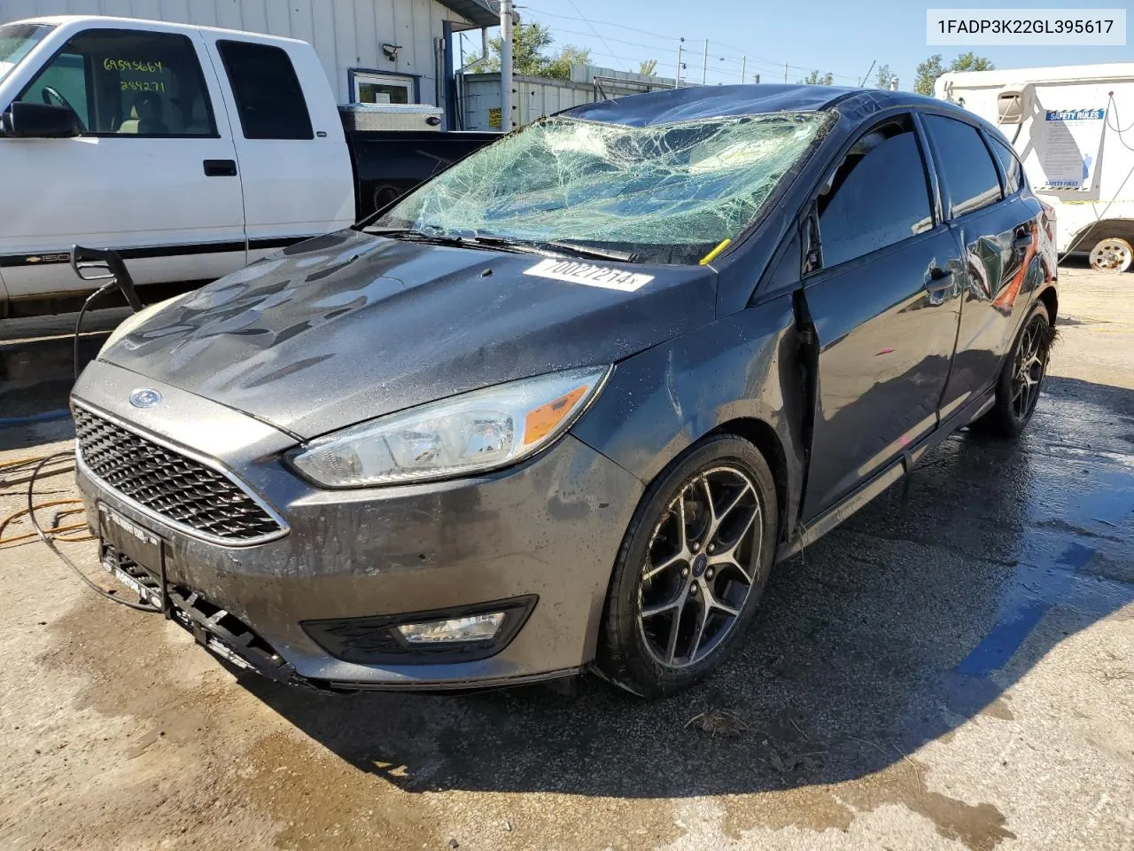 2016 Ford Focus Se VIN: 1FADP3K22GL395617 Lot: 70027214