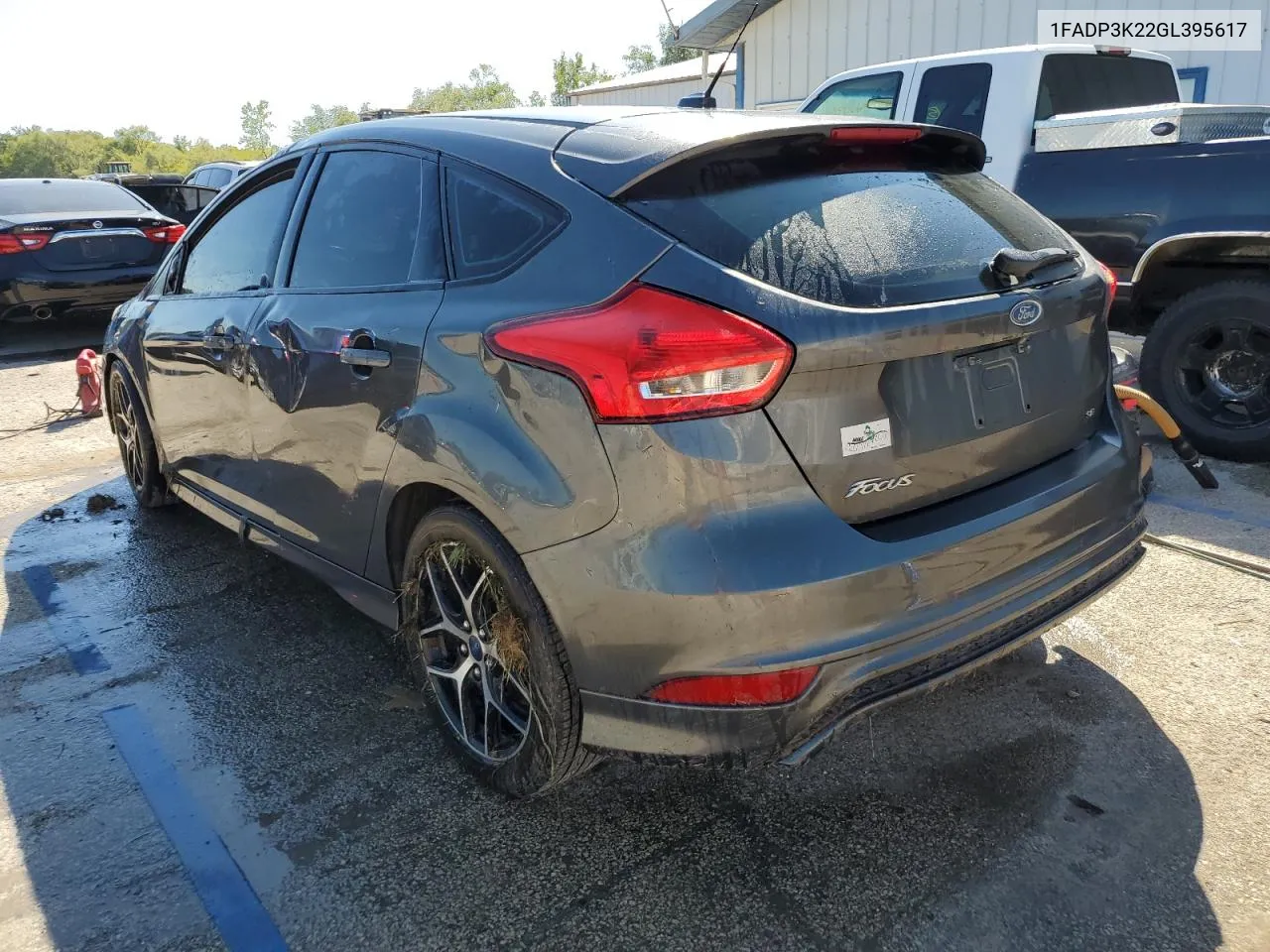 2016 Ford Focus Se VIN: 1FADP3K22GL395617 Lot: 70027214