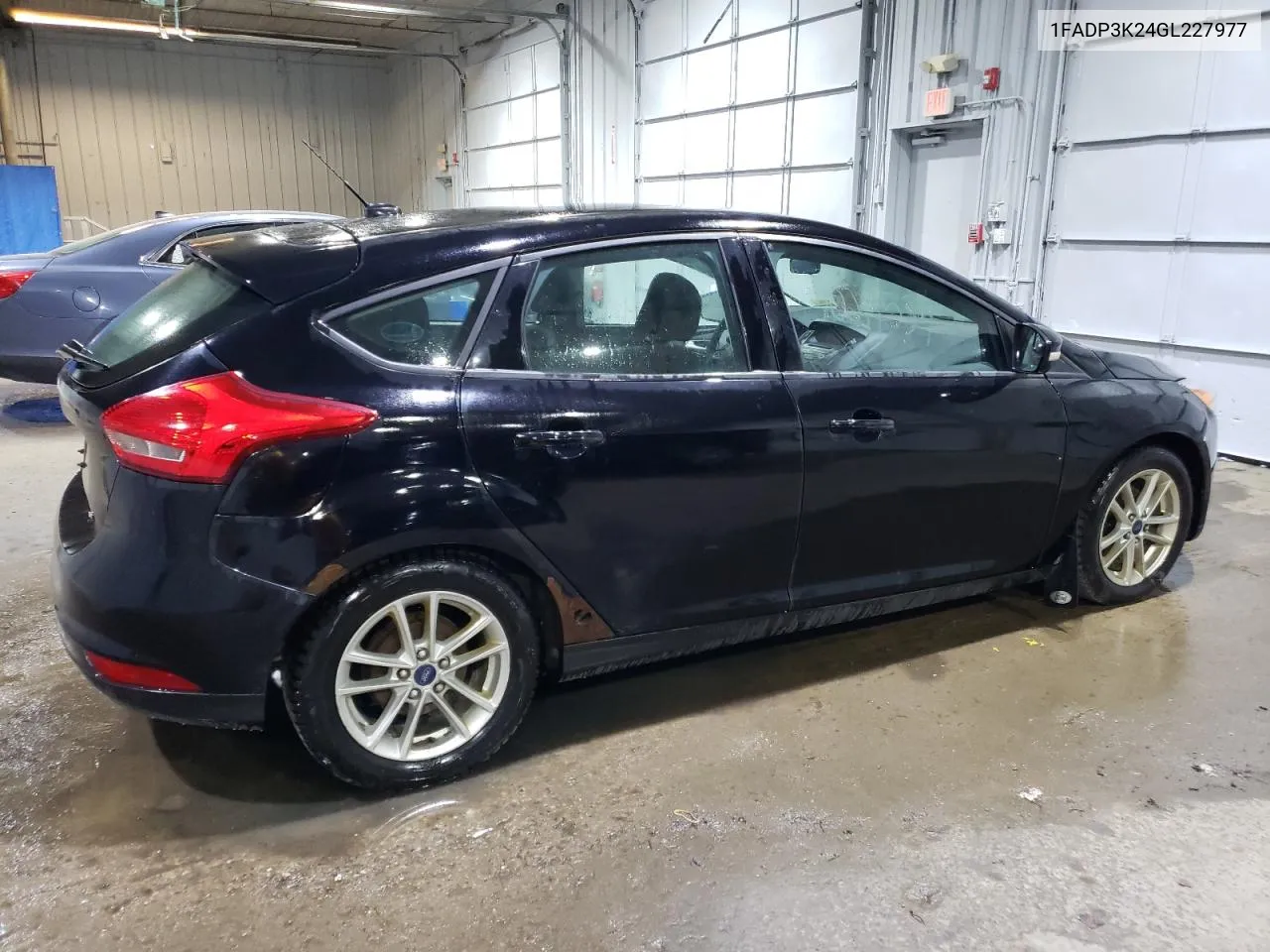 2016 Ford Focus Se VIN: 1FADP3K24GL227977 Lot: 70214534