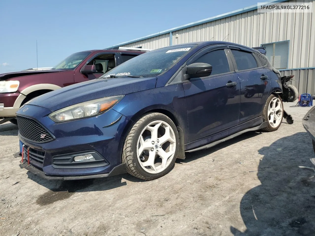 2016 Ford Focus St VIN: 1FADP3L9XGL377216 Lot: 70949724