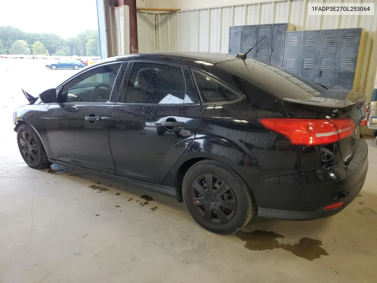 2016 Ford Focus S VIN: 1FADP3E27GL253064 Lot: 71019674